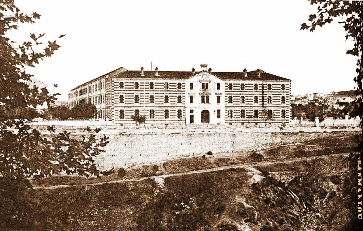 BG c- 005- Lycee Lamoriciere.JPG